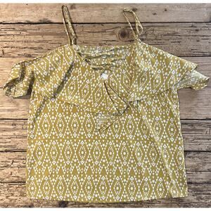 Indulge In Style Women’s Mustard Strappy Flowy Geometric Print Blouse Size L NWT